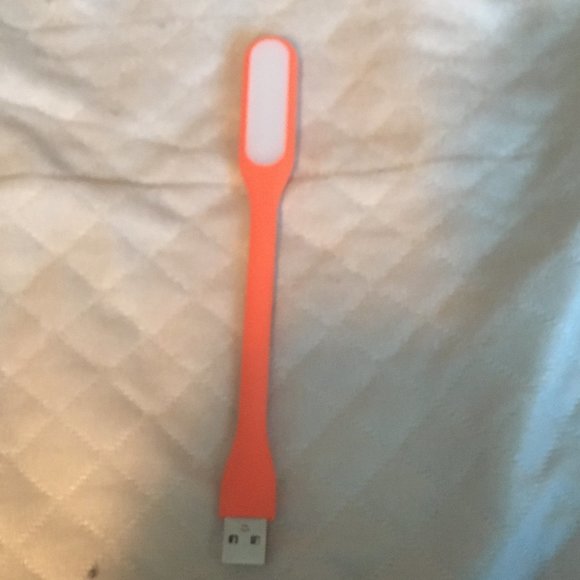 USB Mini LED Night Light Book Lamp Portable Bendable Reading Light - Picture 1 of 3